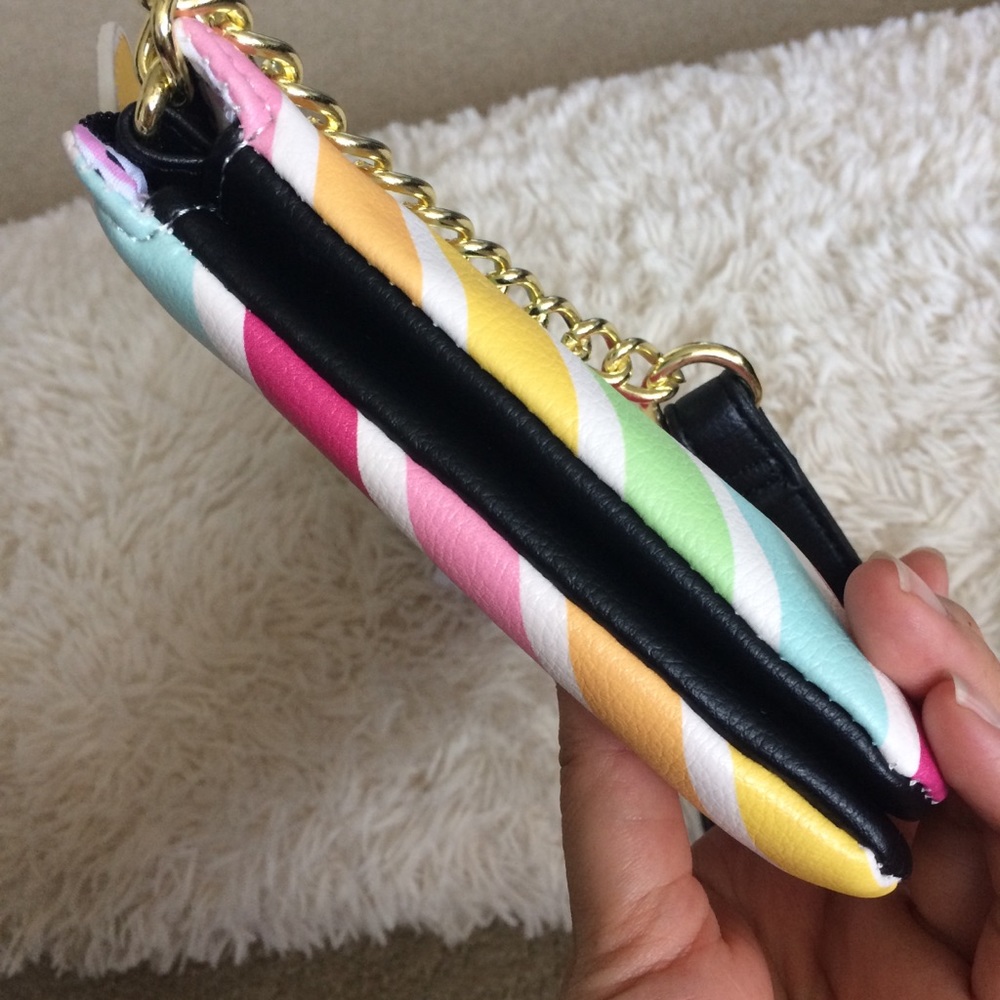 Betsey Johnson rainbow crossbody bag - Picture 5 of 6